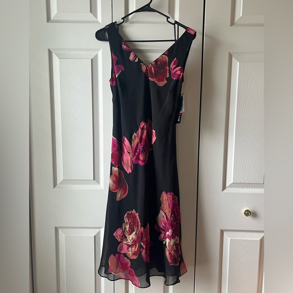 NWT Elegant Black and Pink Floral Dress
